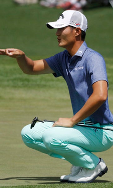 Spieth still leads the Masters, even after double bogey
